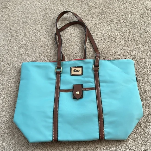 Dooney & Bourke wayfarer tote purse - Picture 11 of 11